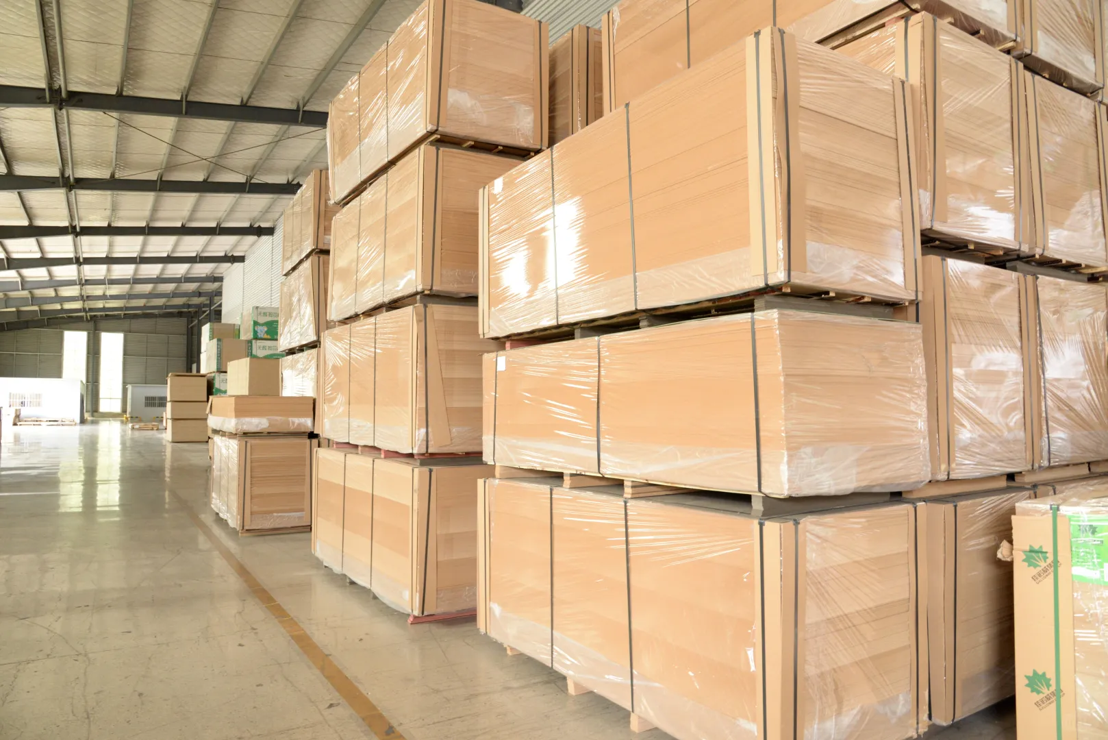 源头工厂直拍!高品质门套线踢脚线/板材!