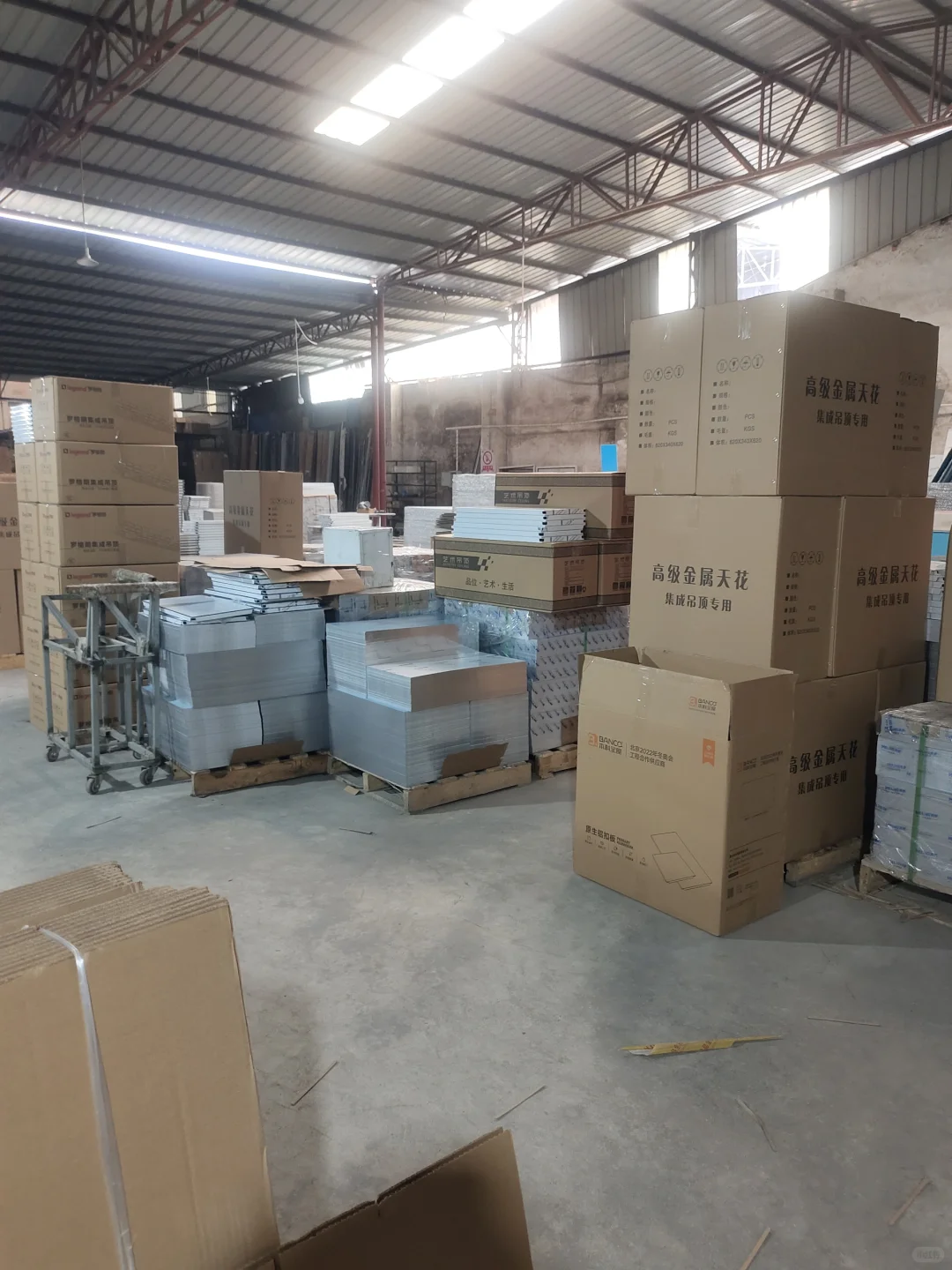 铝扣板源头工厂直销