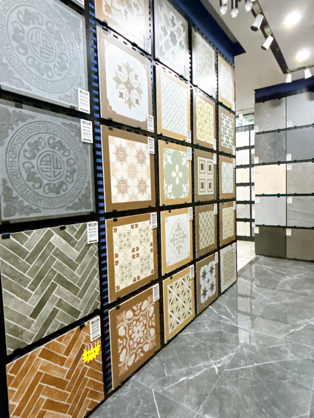 瓷砖批发仓储，你不可错过的羊毛！