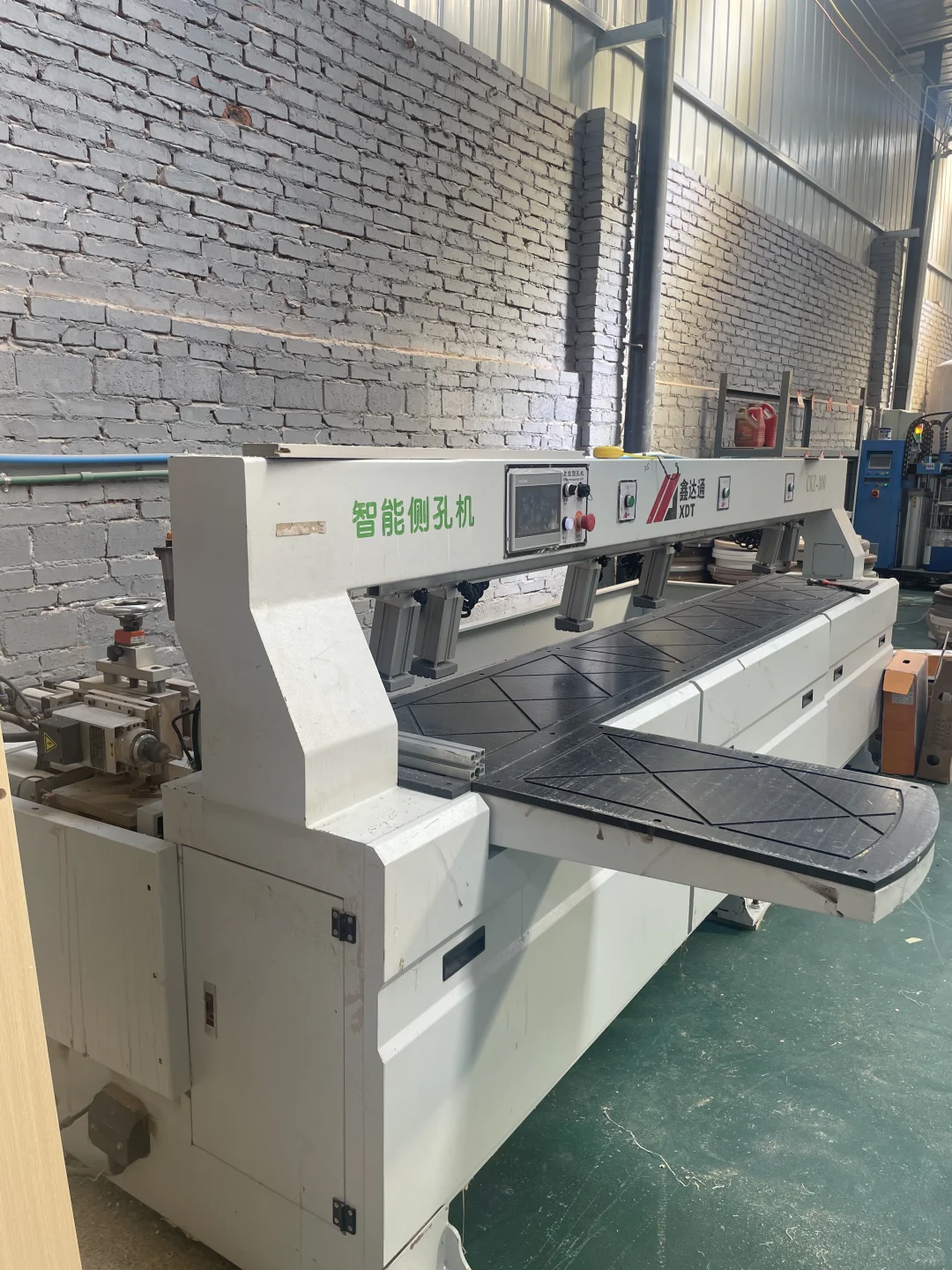 ?全屋定制源头工厂大揭秘