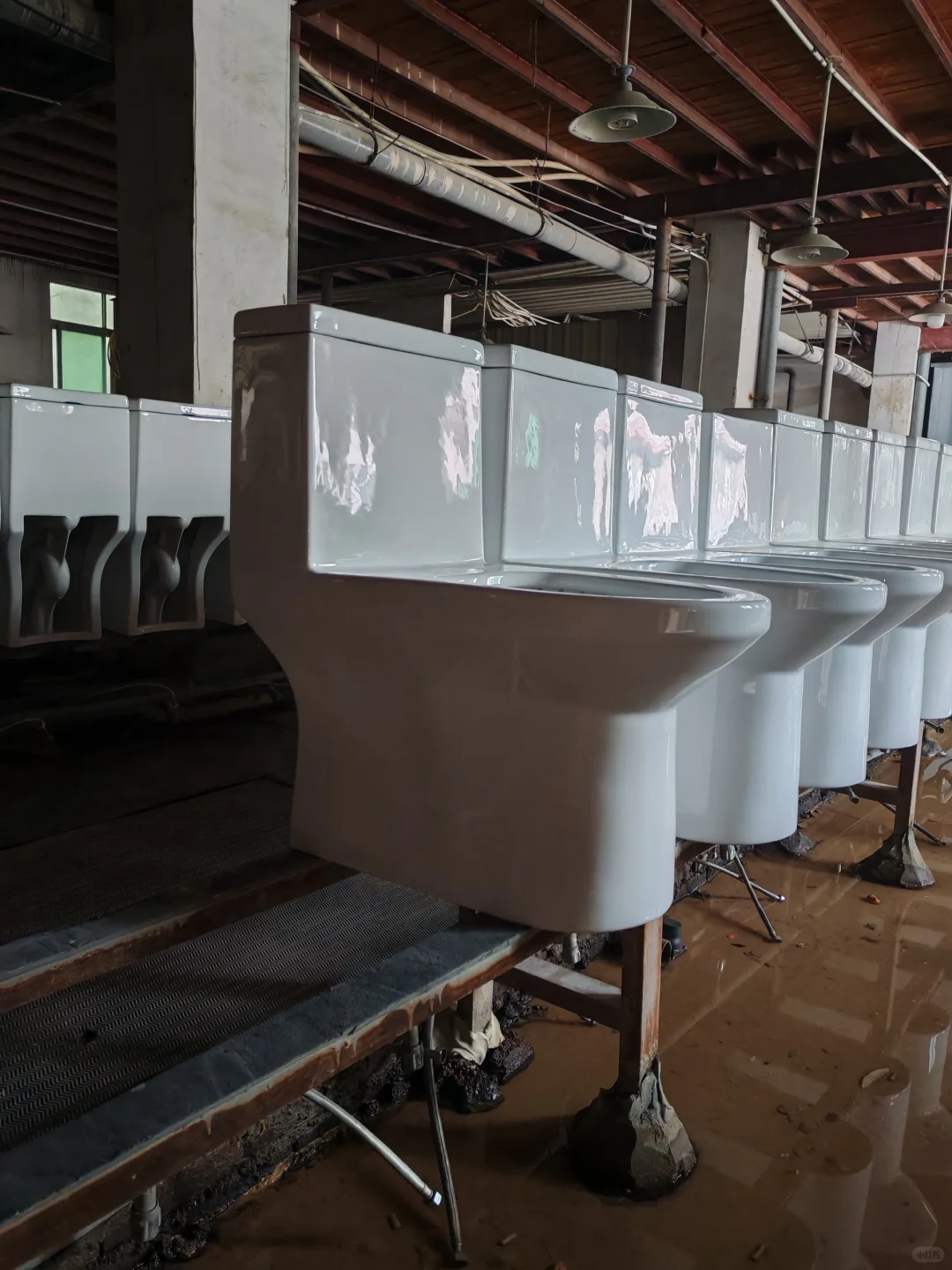 在潮州古巷——20年卫浴生产经验