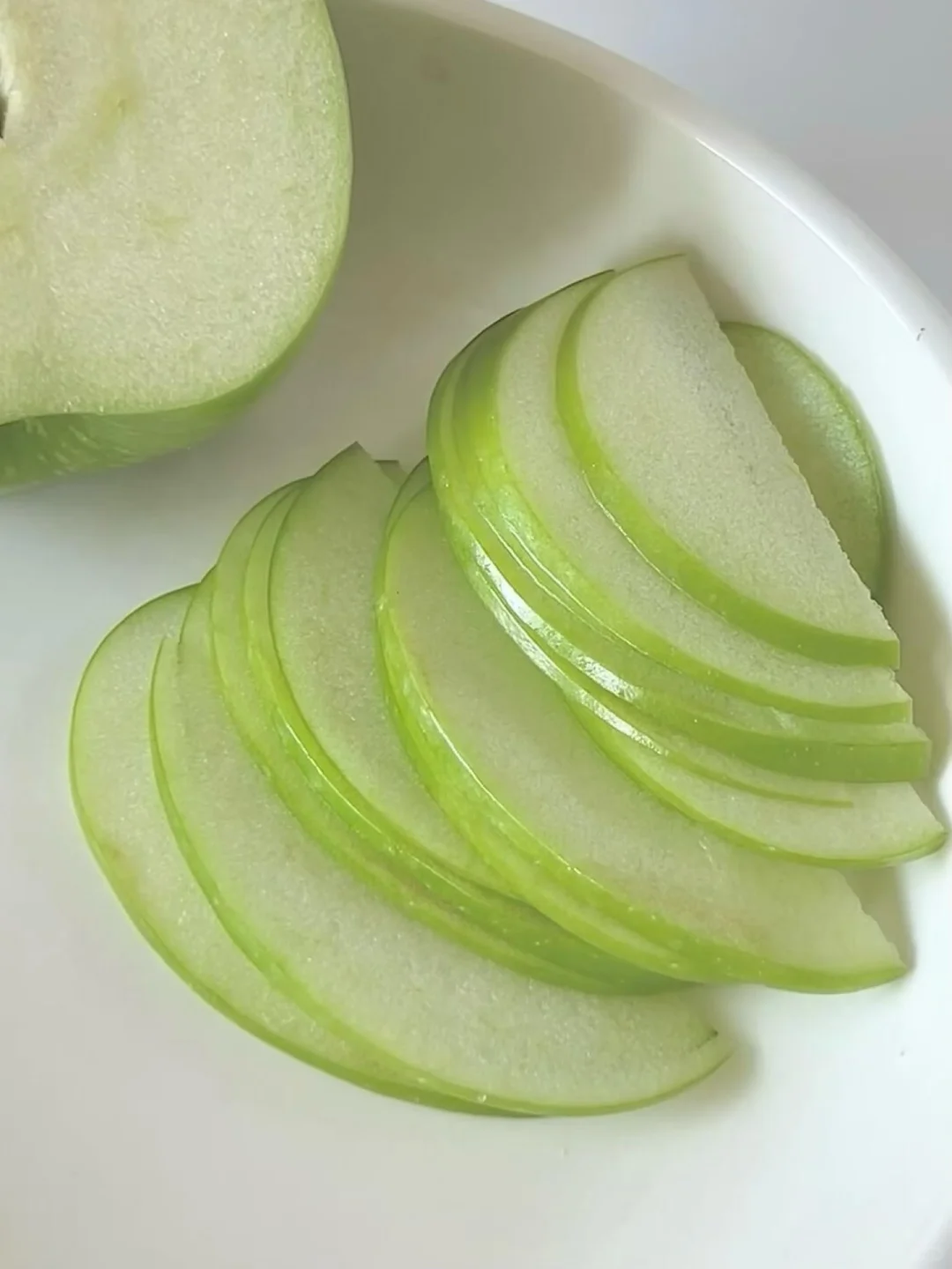 爷爷种的青苹果,不到十块发一大箱