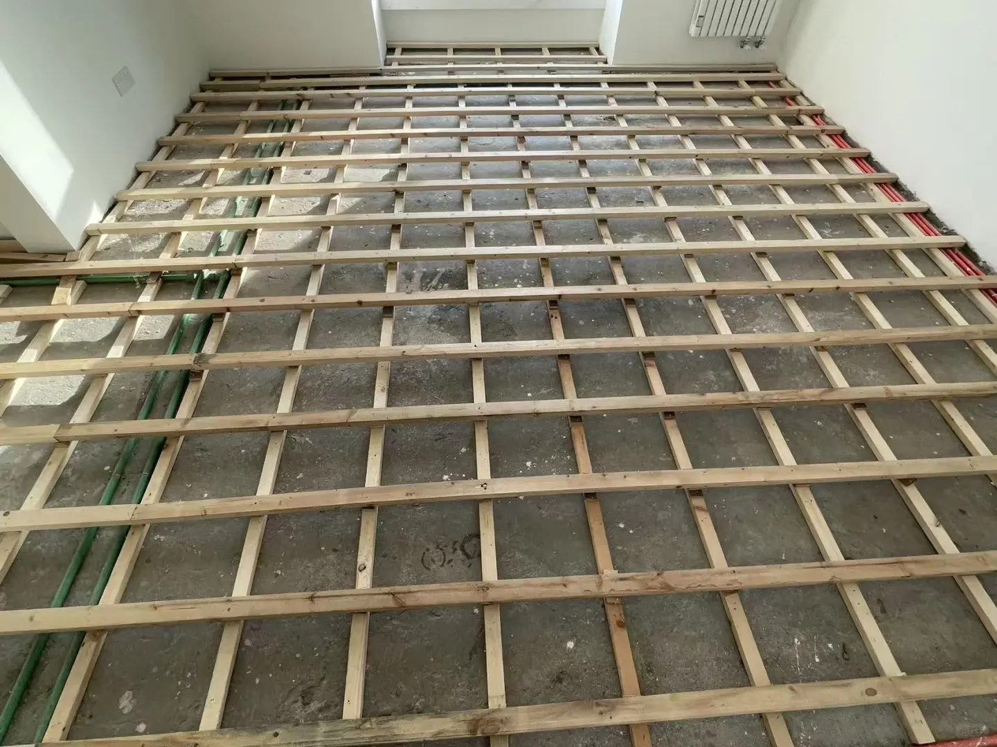 木地板装完了，来交换一张你家的地板吧