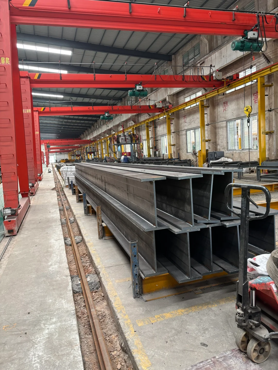 高明构业宝钢结构加工