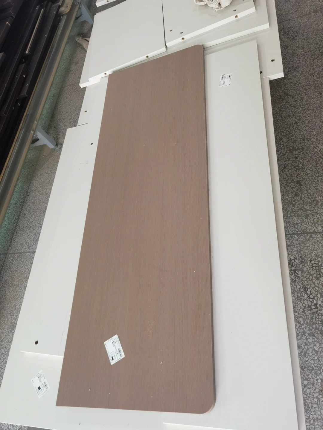 原来定制的柜子就是这些板材拼出来的