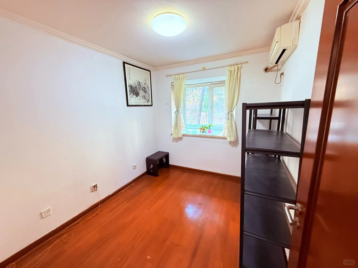 六道口 林业大学家属院 精装三居室 南北向