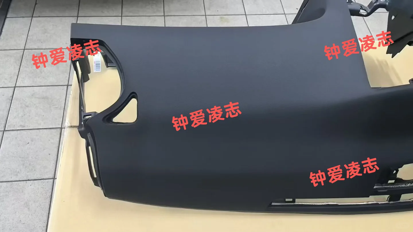 雷克萨斯ISF仪表台 国内最后一个