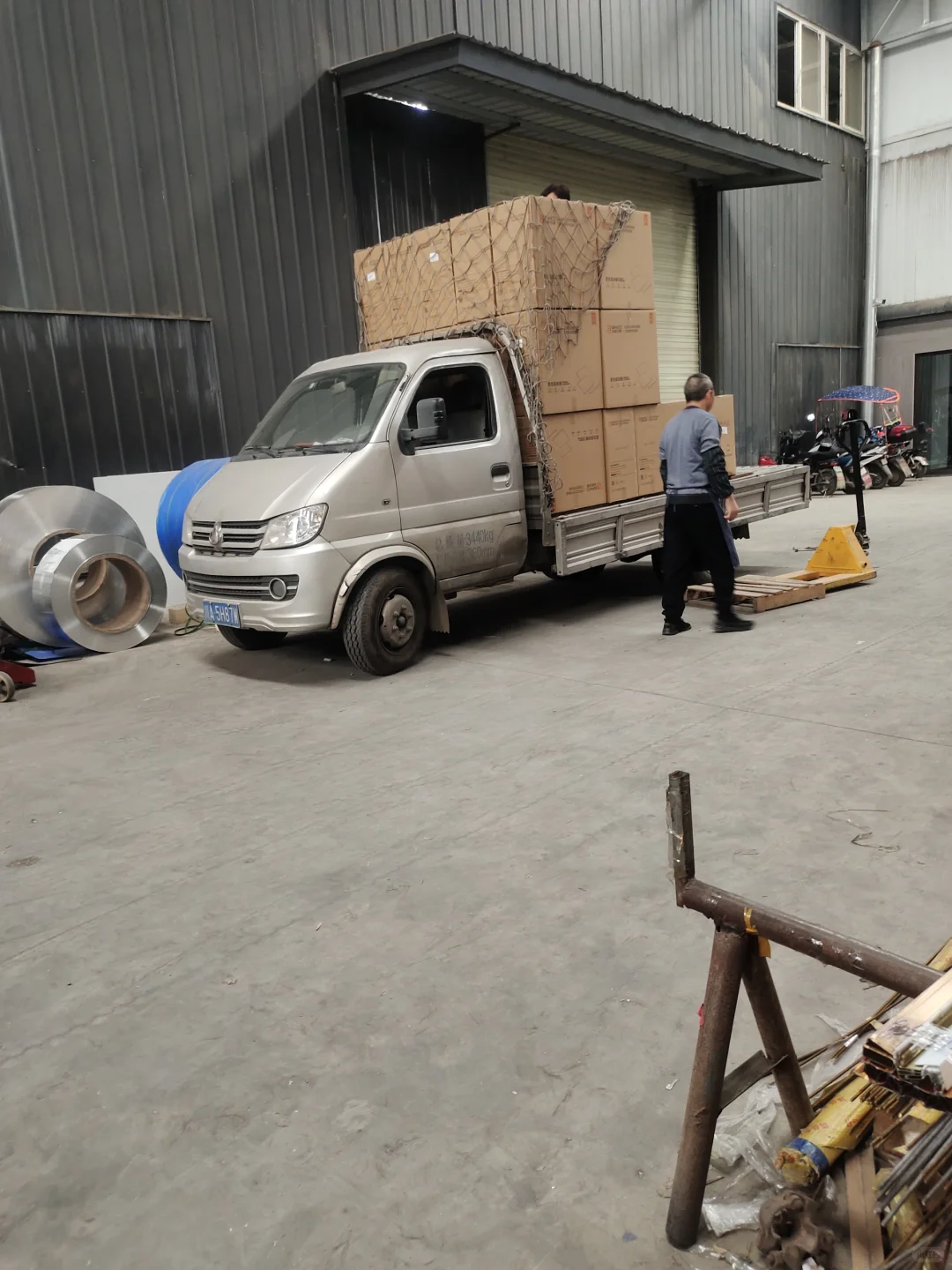 铝扣板吊顶材料工厂直销