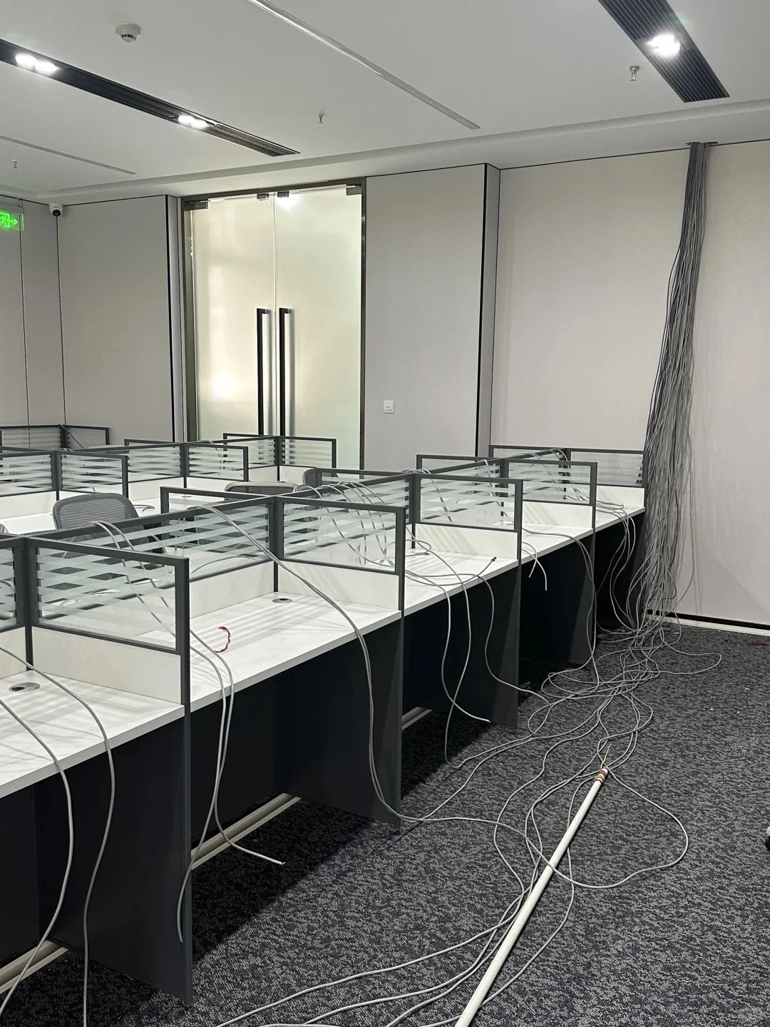 江门市安防监控，光纤熔接，网络布线道闸工程