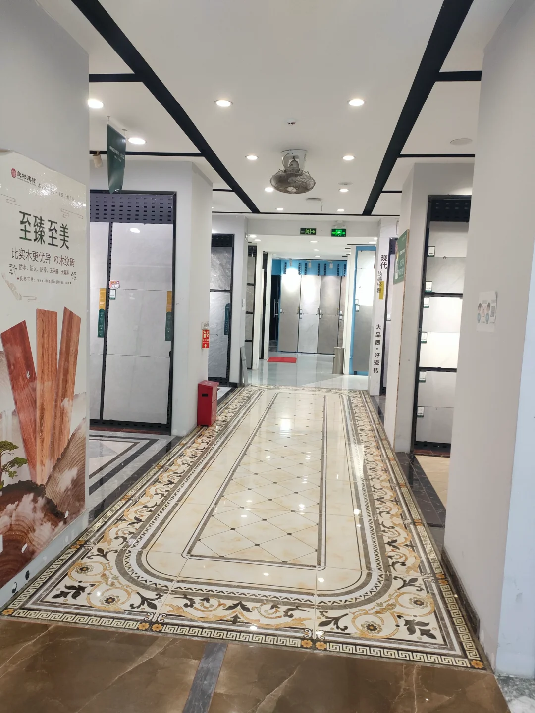 买瓷砖你找对地方了吗？强烈推荐宝藏仓库