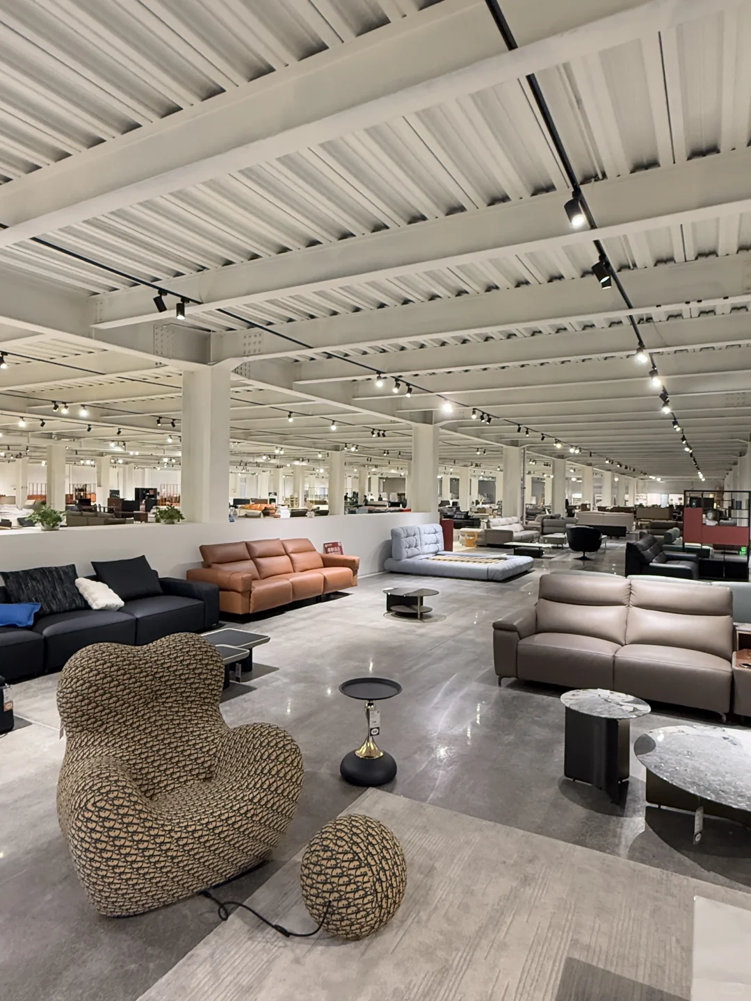 重庆超10000平的家具源头工厂！！逛到腿软