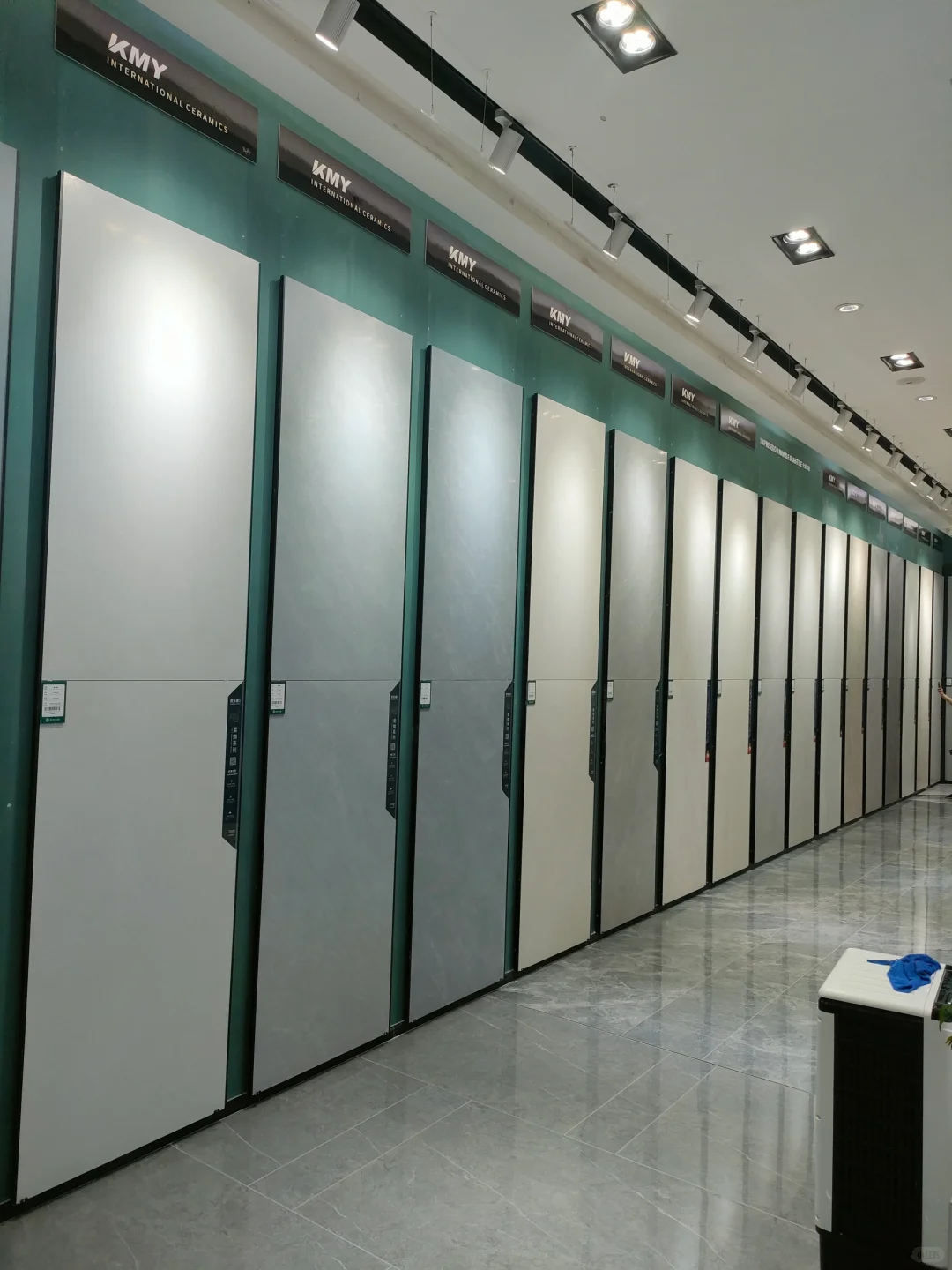 买瓷砖你找对地方了吗？强烈推荐宝藏仓库