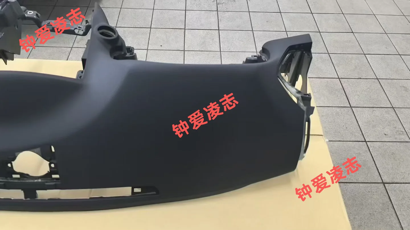 雷克萨斯ISF仪表台 国内最后一个