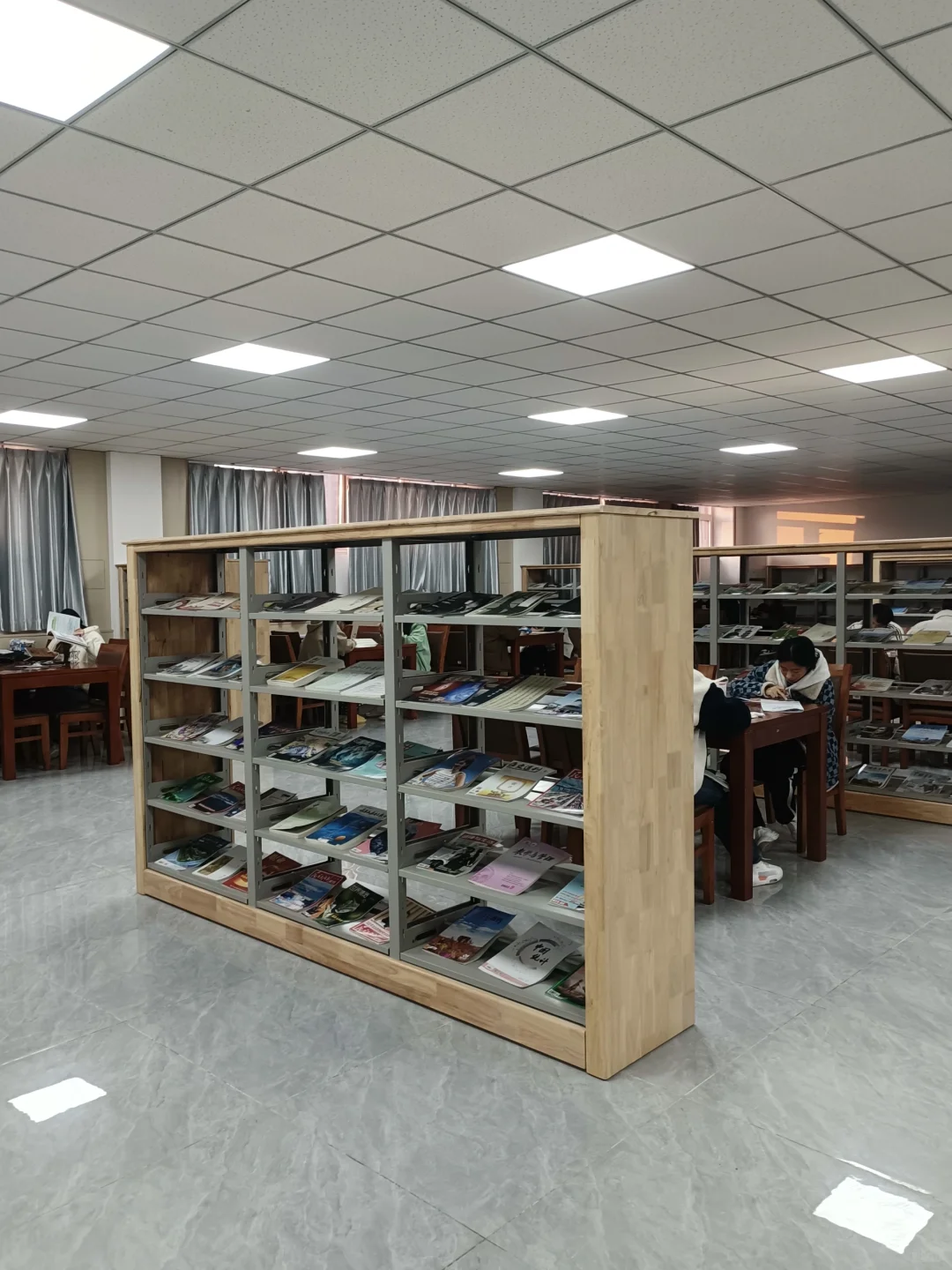 努力的你在闪闪发光