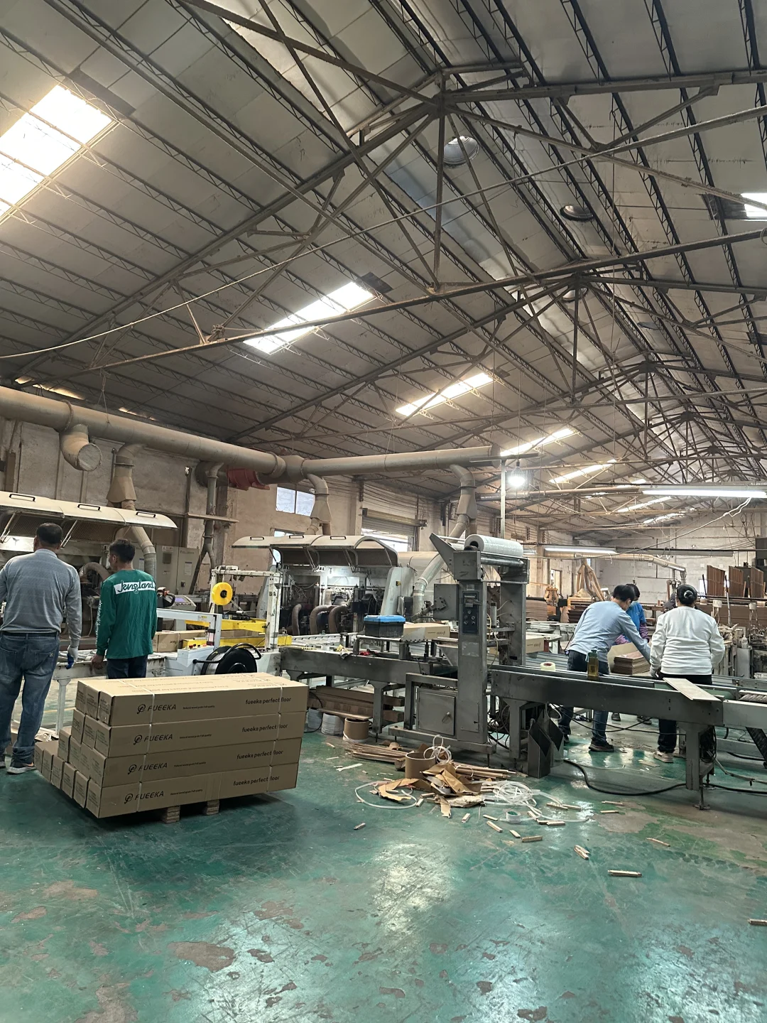 工程采购必看：如何把地板预算压缩30%？