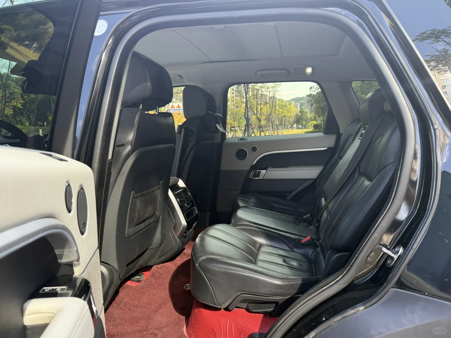 14款路虎揽胜运动版