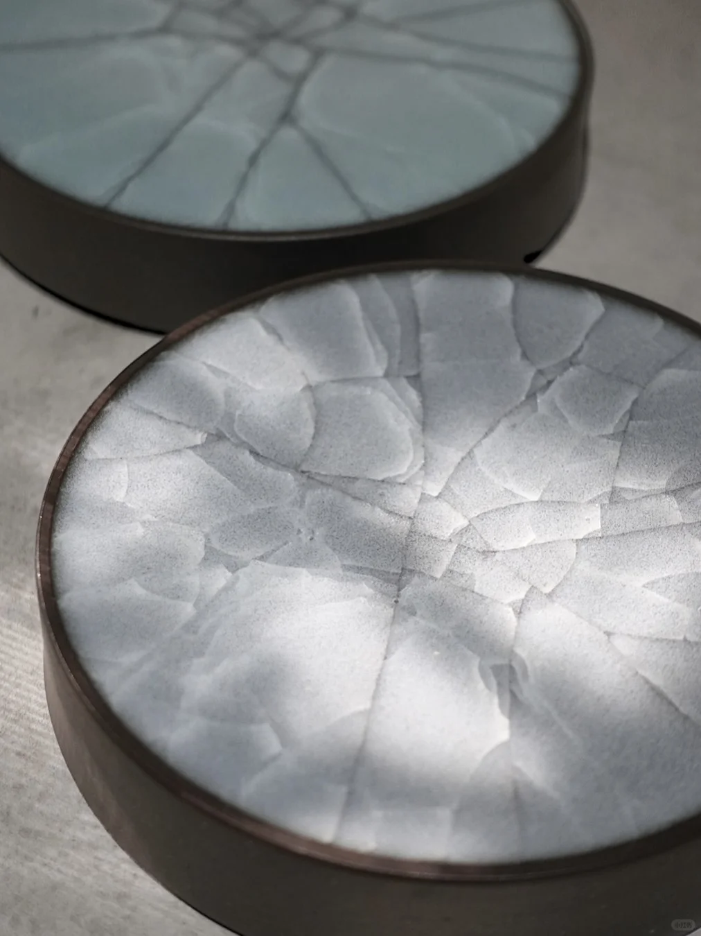 12月展会｜铃木隆，柑橘灰烧出一片深海蓝