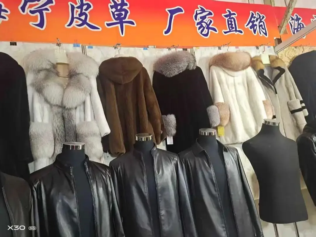 2025呼图壁首届中俄商品展12月8日启幕