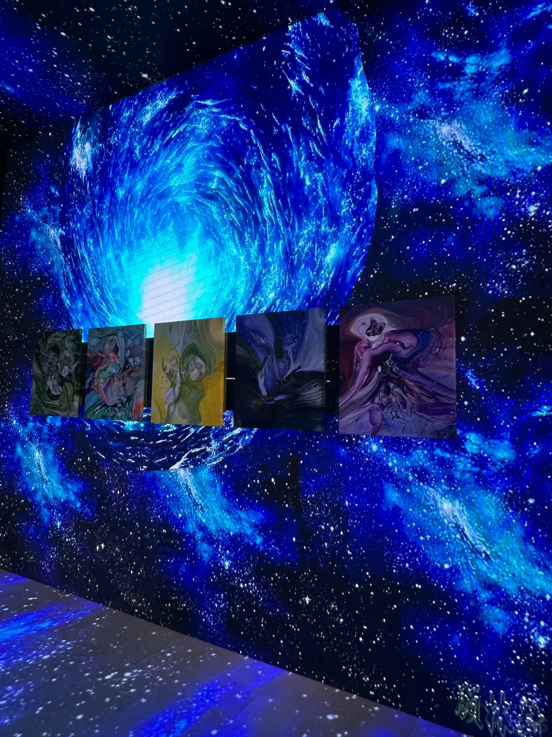 在广州设计周看过宇宙星辰??