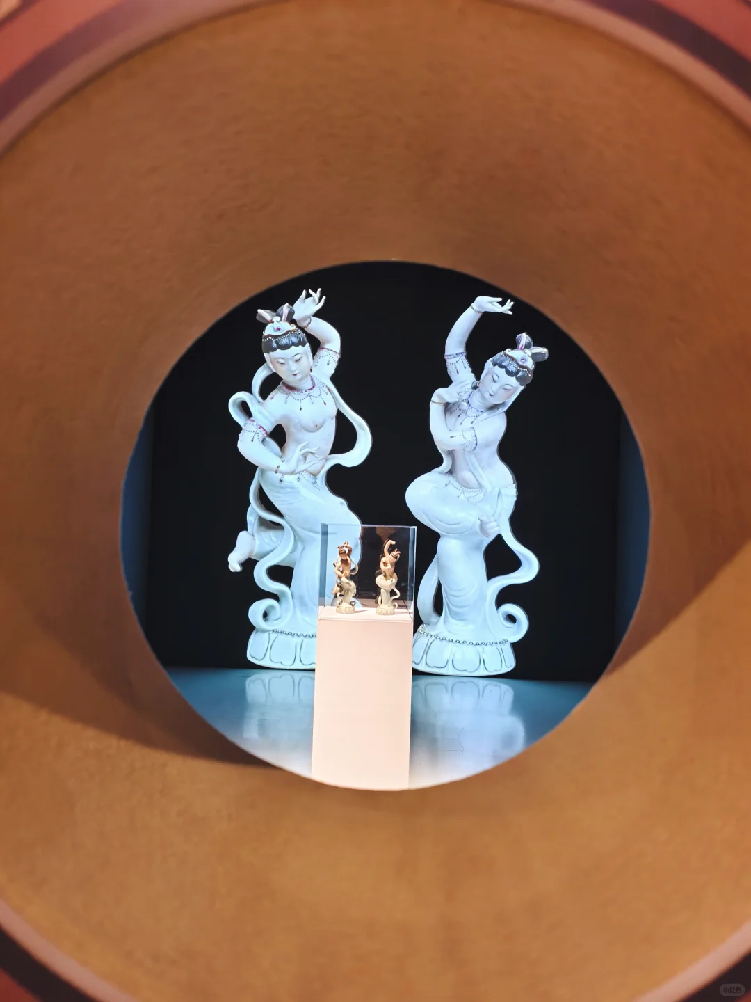 南昌/江西省美术馆/釉色里的敦煌