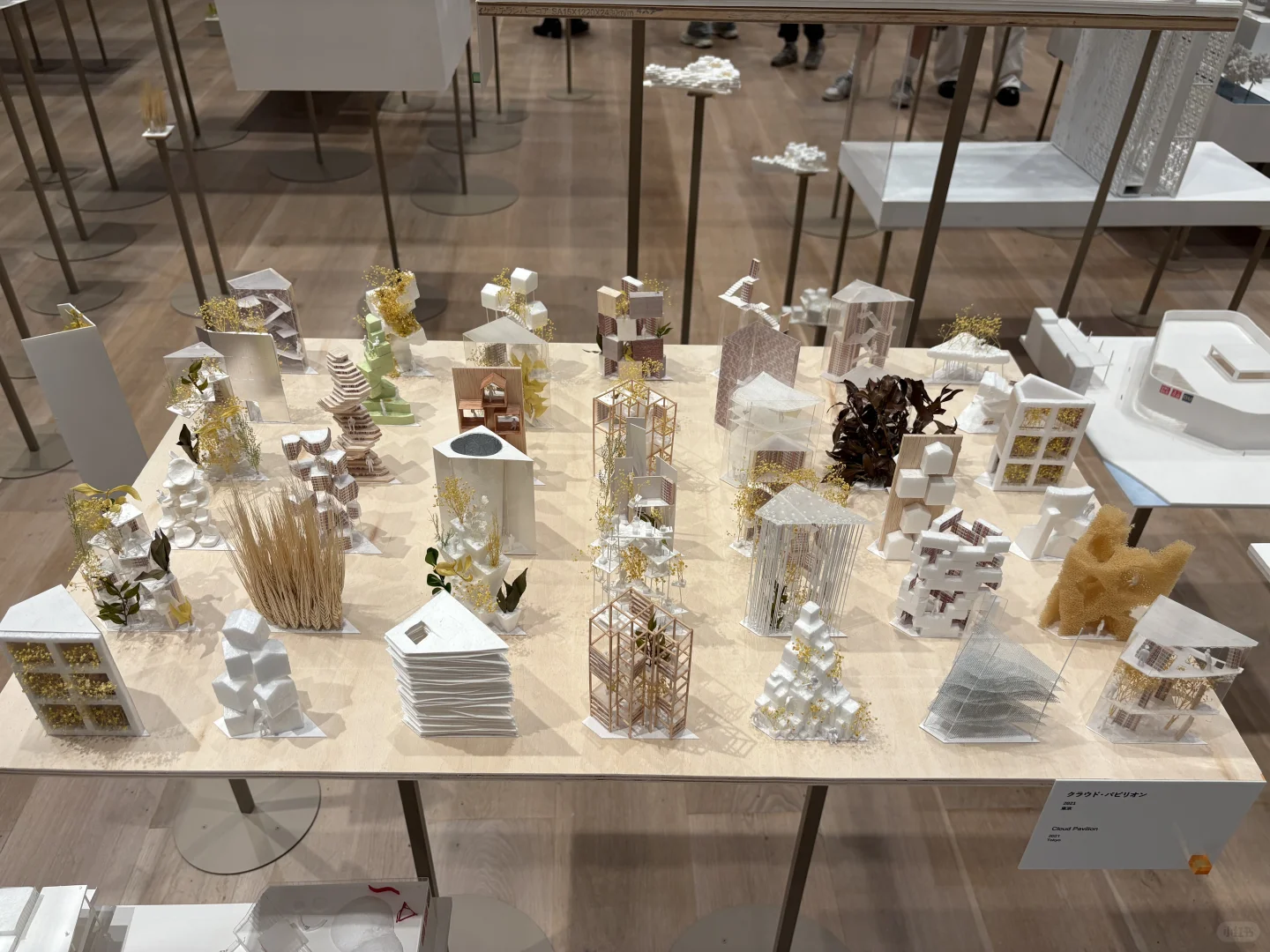 ??六本木无敌震撼的建筑艺术展