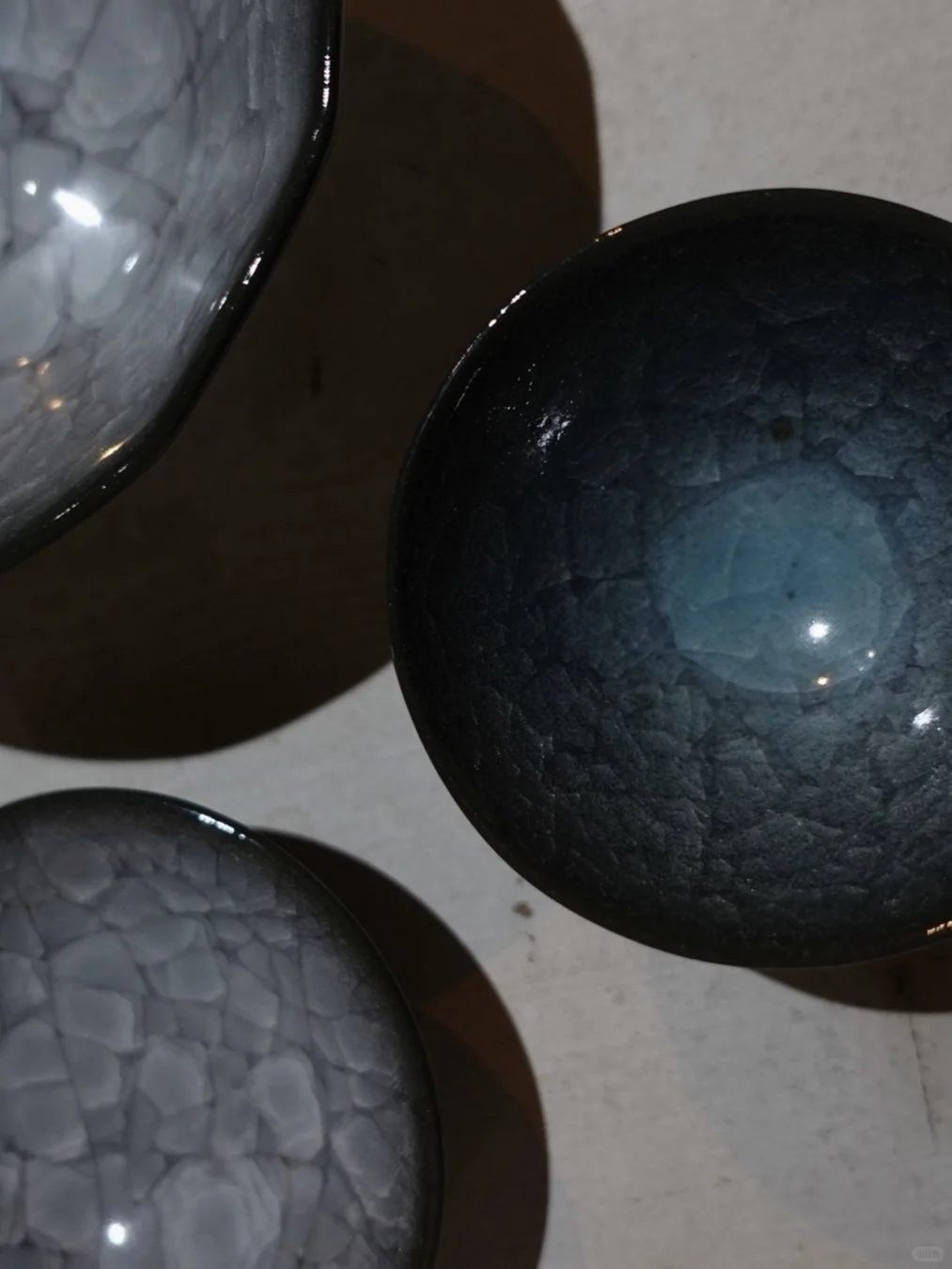 12月展会｜铃木隆，柑橘灰烧出一片深海蓝