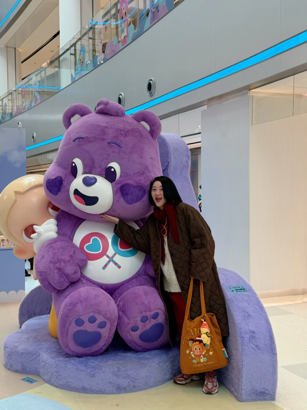 上海圣诞?新展?✨?U are Apple of My Eye