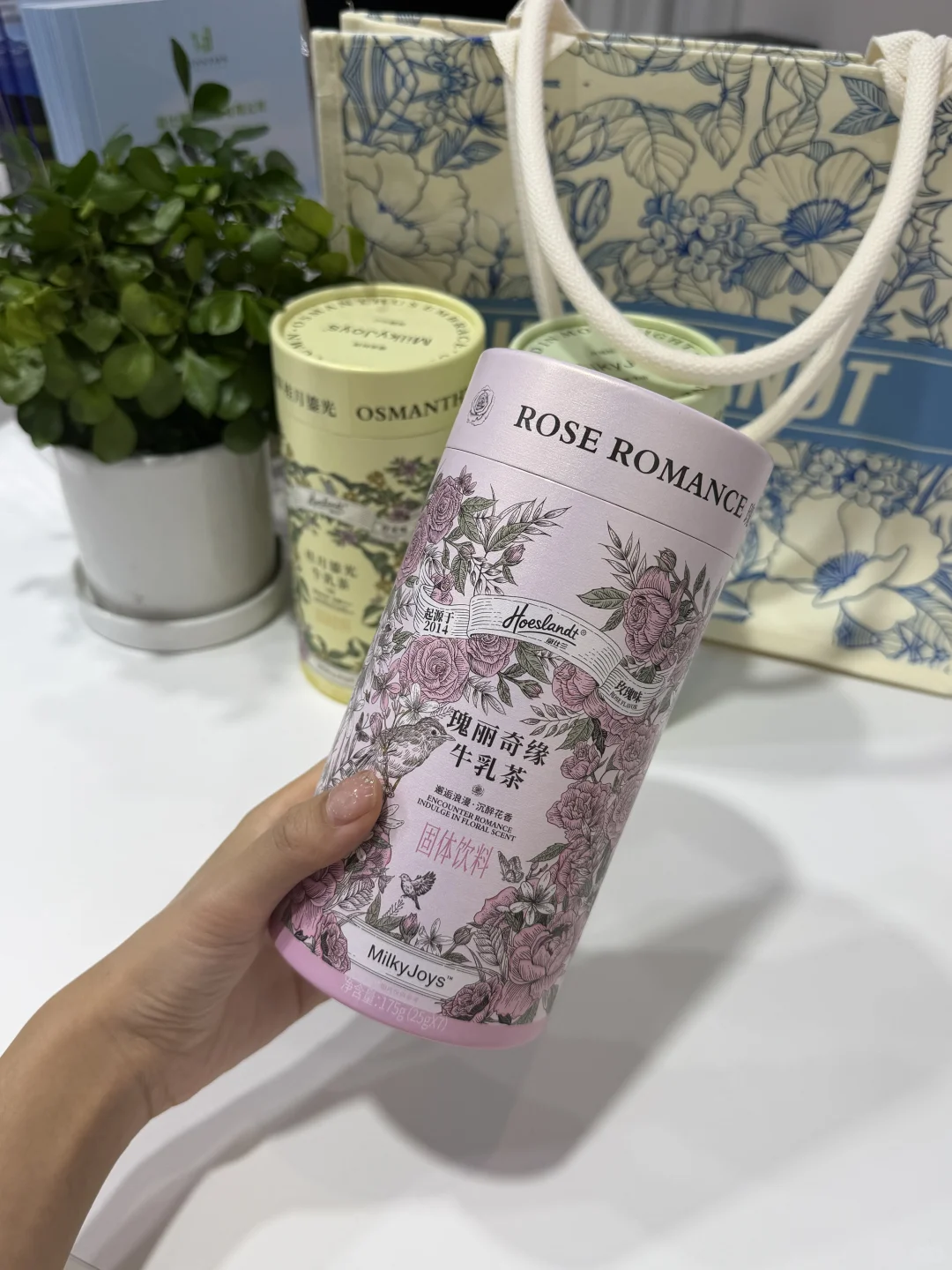 进博会偷喝到的神仙牛乳茶！