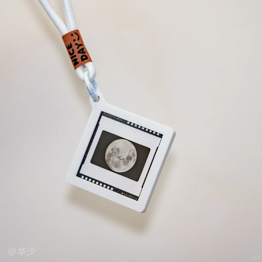 ?你的出生那天，月亮长什么样？