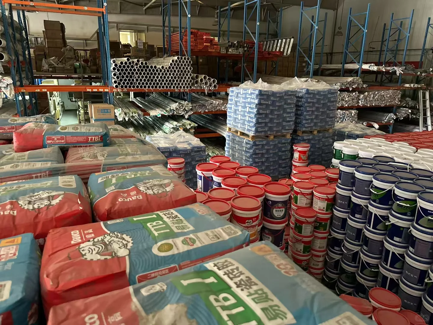 北京装修辅材源头库房