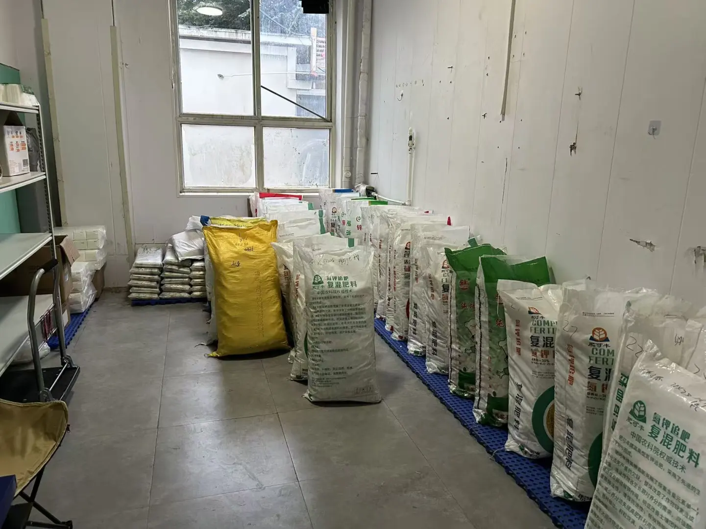 石家庄有需要塑料袋跟筷子的老板联系！