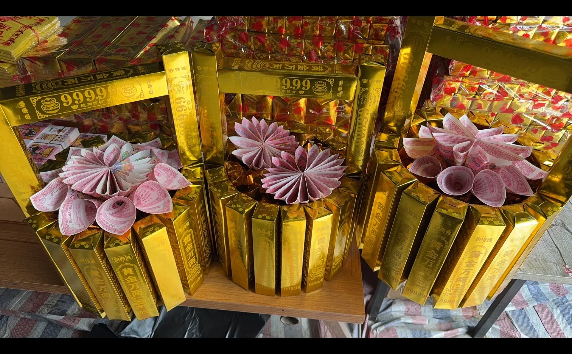 殡葬用品批发怎么找“源头好价”？00后自家厂