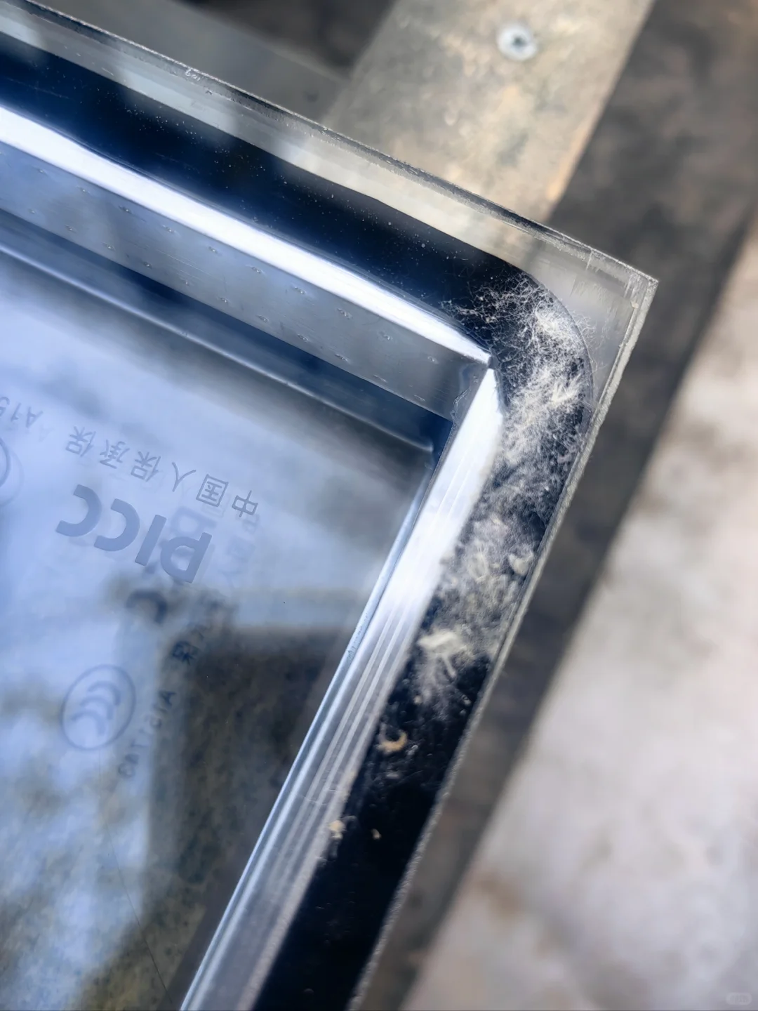 玻璃厂送来这样的双层玻璃