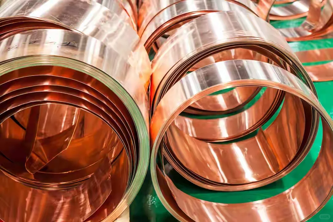 全球铜价大乱斗！美国疯狂囤货，中国制造怎