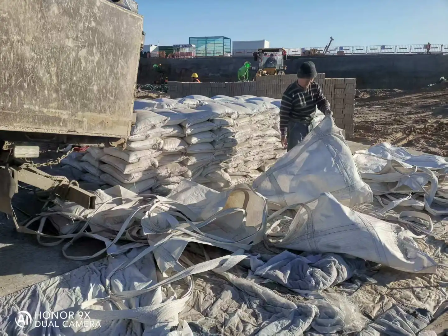 石家庄水泥砖，品质可靠，现货出售！批发零