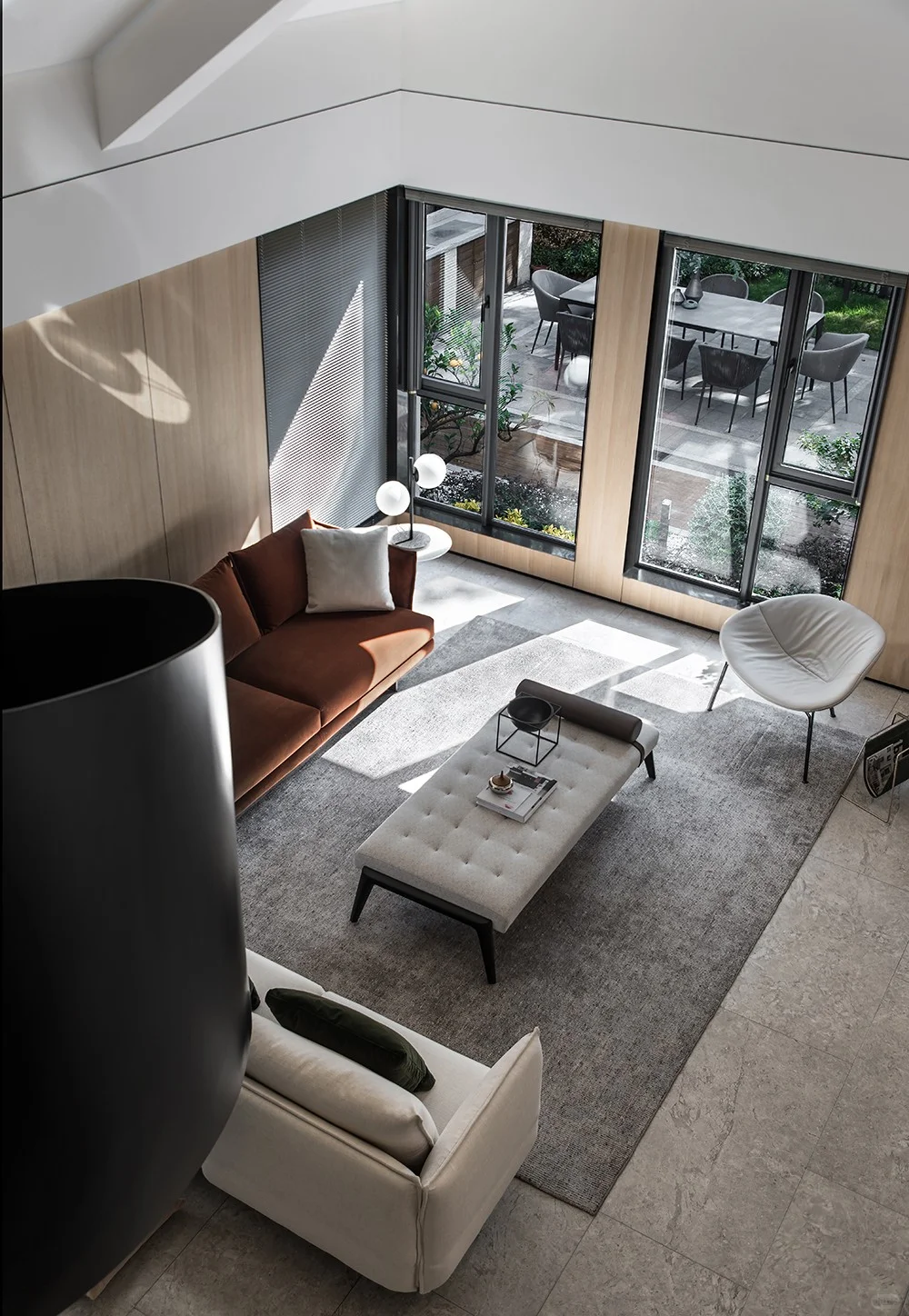 系统窗价格多少钱一平方米？