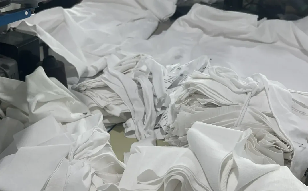 服装人这样找工厂沟通