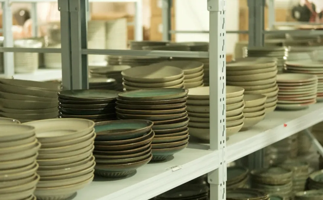 来景德镇最值得去的粗陶餐具仓库店！