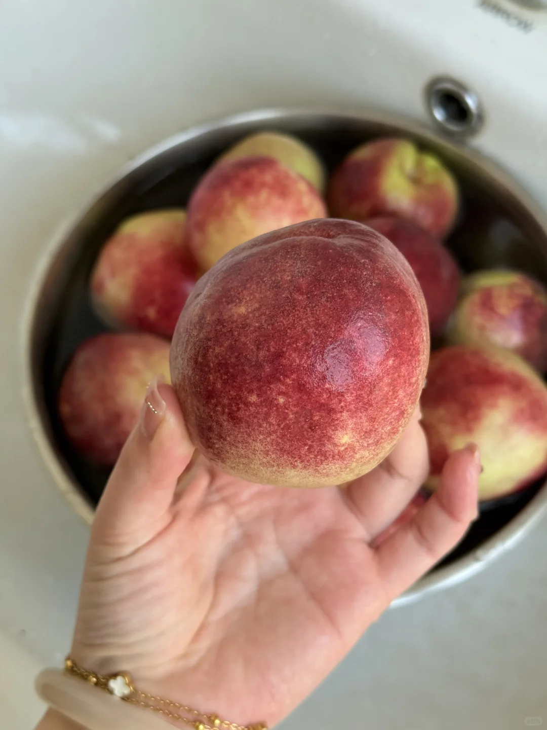 7r一箱！7r一箱！7r一箱！脆甜冬桃?！