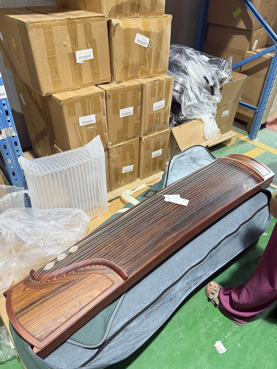 乐器批发仓库 真的太好逛啦