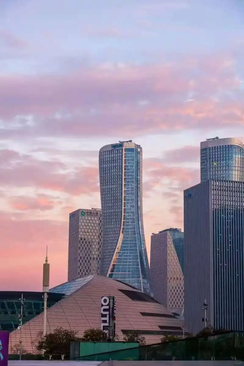 亚马逊跨境峰会逛展被圈粉了！