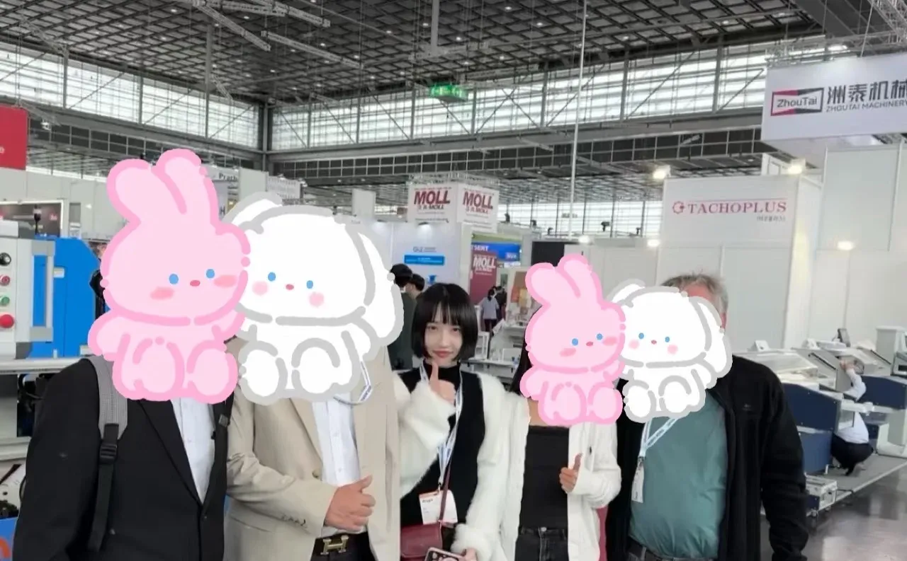 接展会翻译、礼仪、搭建、商务陪同