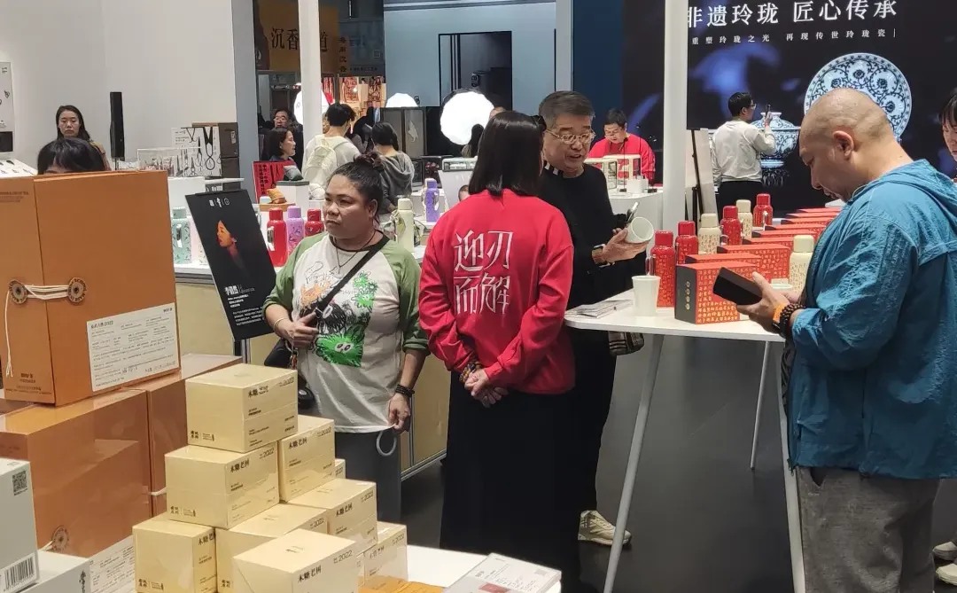 学古展揭秘茶与艺术的奇妙融合