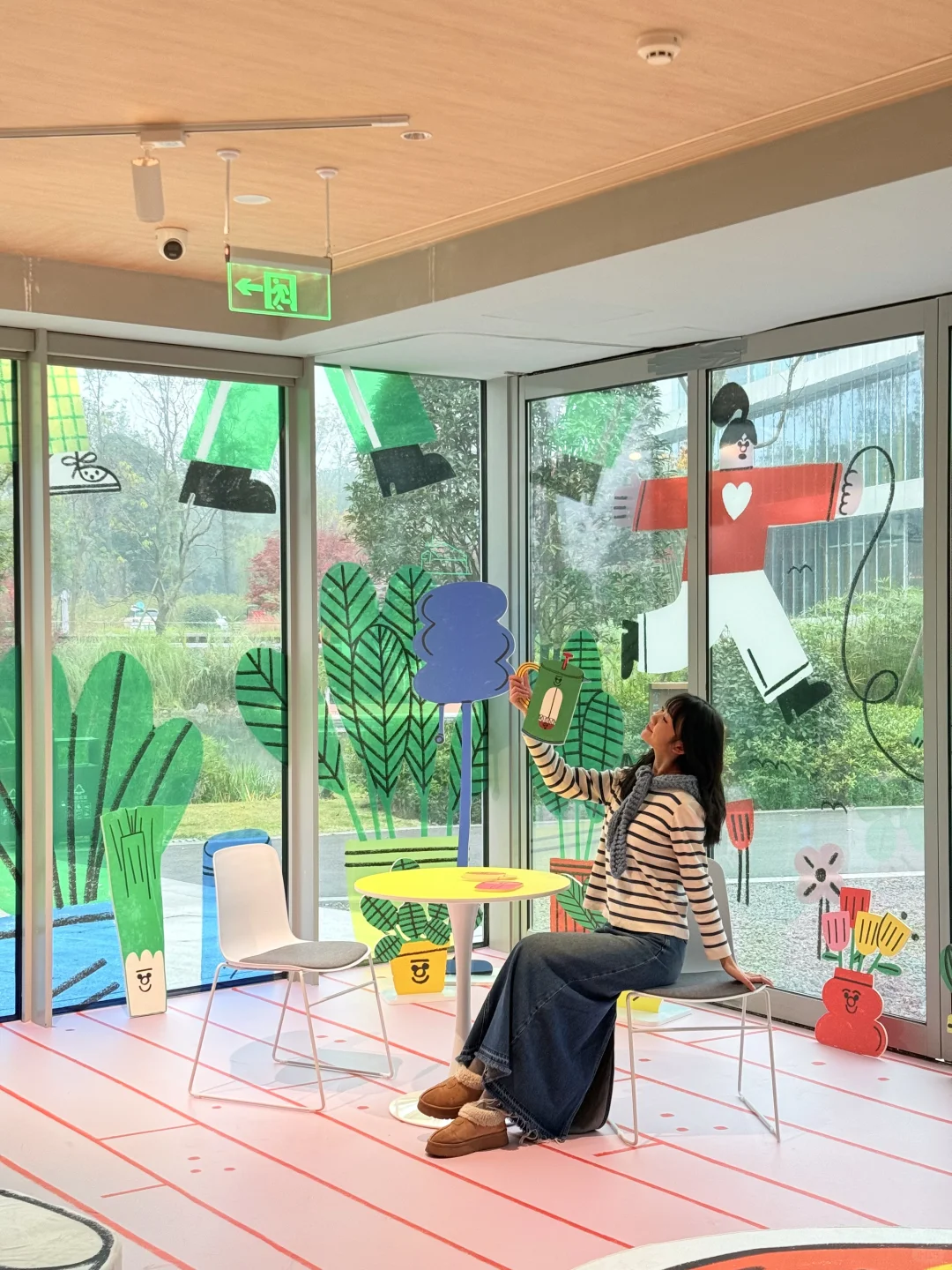 成都1h直达！藏在酒厂的童话展太好拍了……