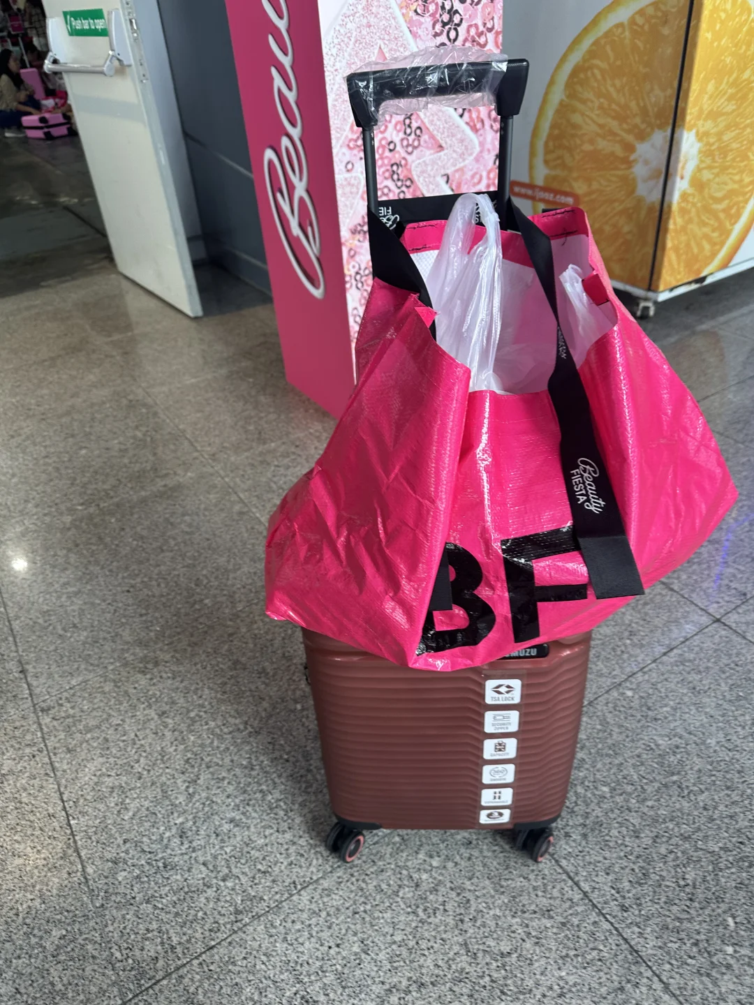 从美妆展??出来啦