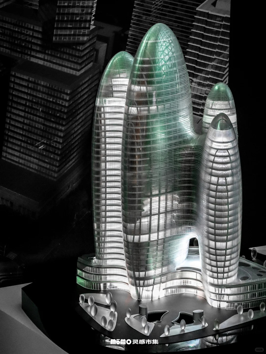 深圳新展 | 扎哈建筑设计展—建筑无垠?