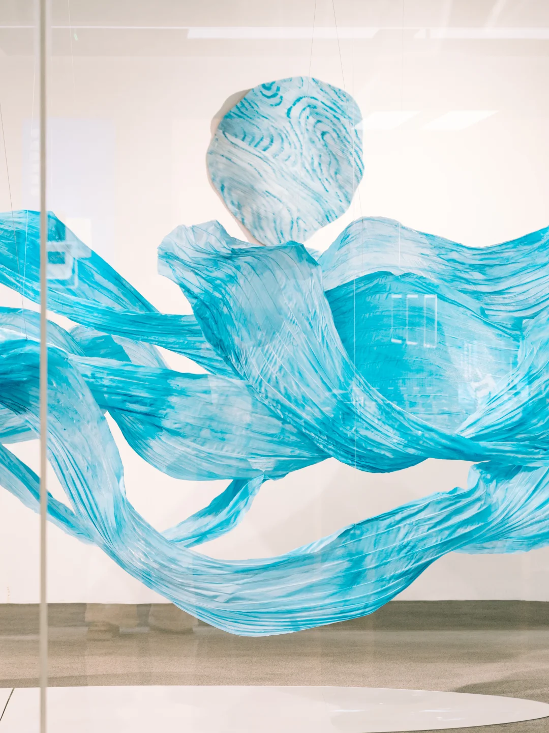 合肥看展｜in77 周年庆现「流动生长」织物艺术