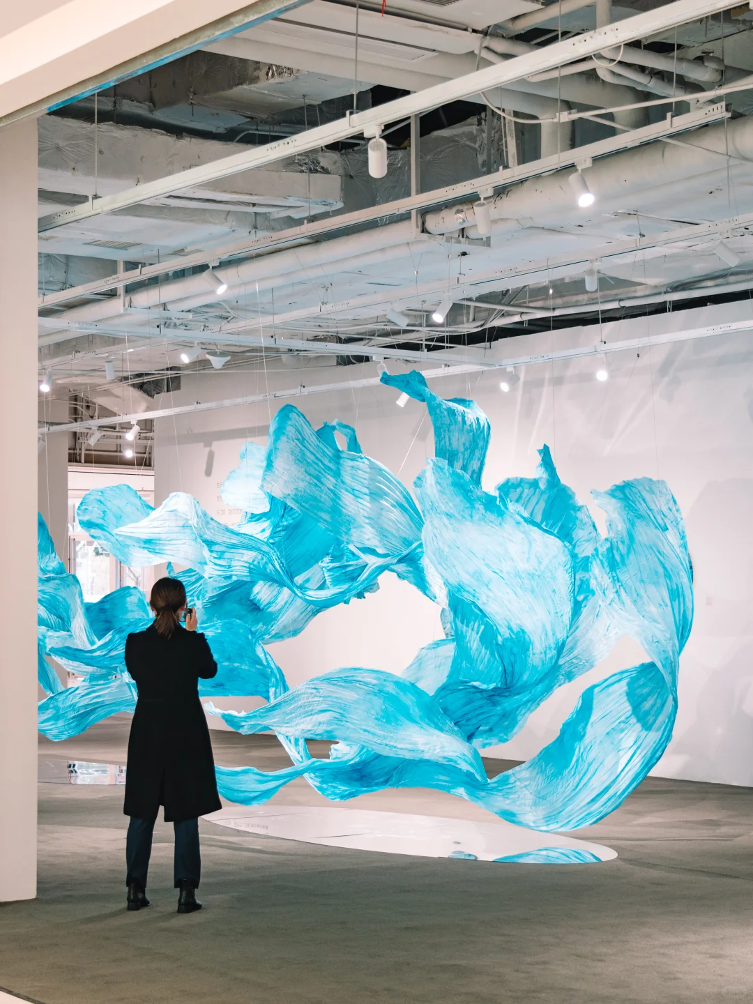 合肥看展｜in77 周年庆现「流动生长」织物艺术