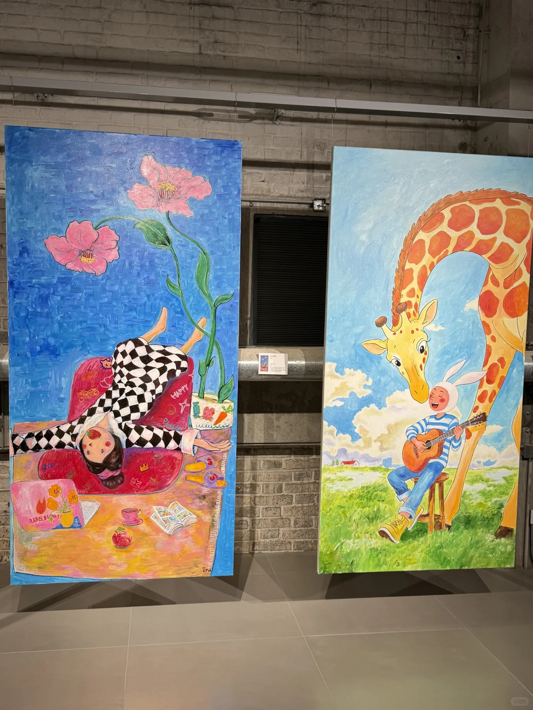 石家庄工业风场馆惊现《七只不抓老鼠的猫》?