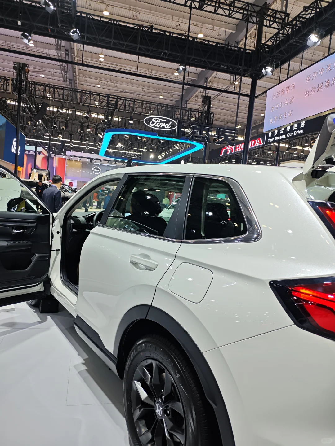 新时代 共享观展